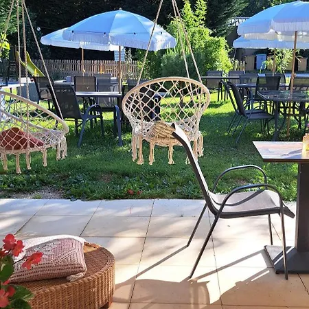 营地 Bord De Riviere *