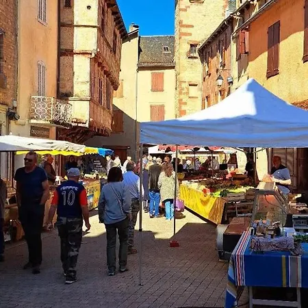 Bord De Riviere Campingplads *